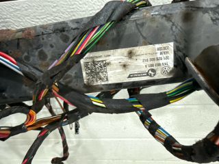 bontott VW GOLF V Vonóhorog