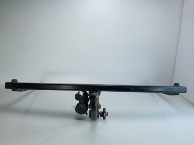 bontott VW GOLF V Vonóhorog