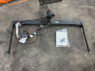 bontott VW GOLF V Vonóhorog