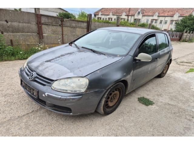 bontott VW GOLF V Vonóhorog