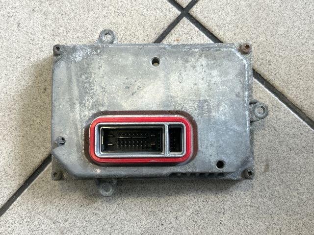 bontott VW GOLF V Xenon Trafó