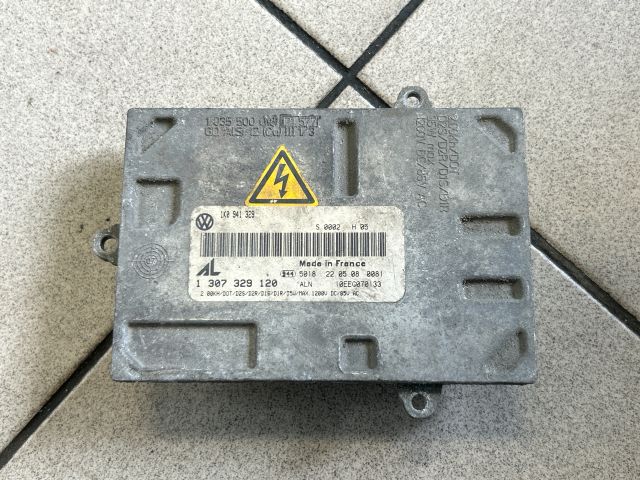 bontott VW GOLF V Xenon Trafó