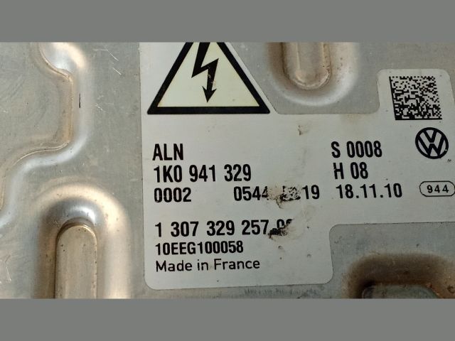 bontott VW GOLF V Xenon Trafó