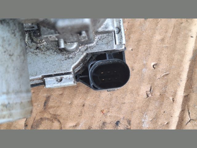 bontott VW GOLF VI Fojtószelep (Elektromos)