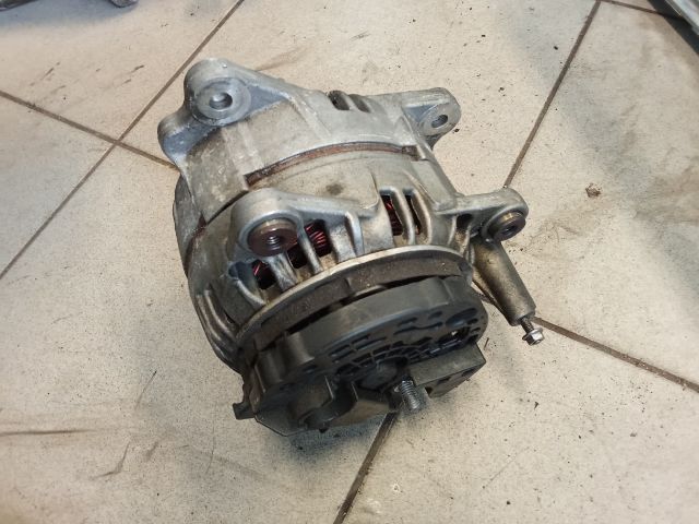 bontott VW GOLF VI Generátor