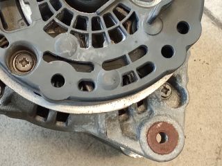 bontott VW GOLF VI Generátor