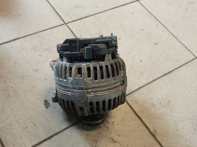 bontott VW GOLF VI Generátor