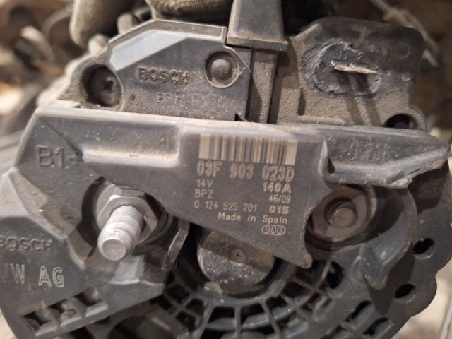 bontott VW GOLF VI Generátor