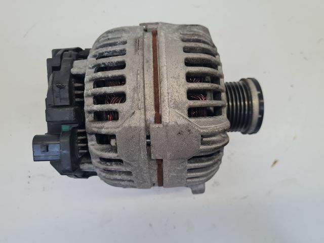 bontott VW GOLF VI Generátor