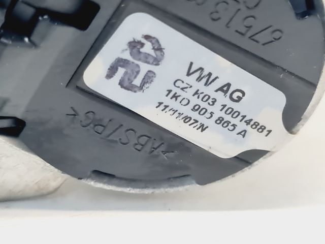 bontott VW GOLF VI Gyújtáskapcsoló Házzal