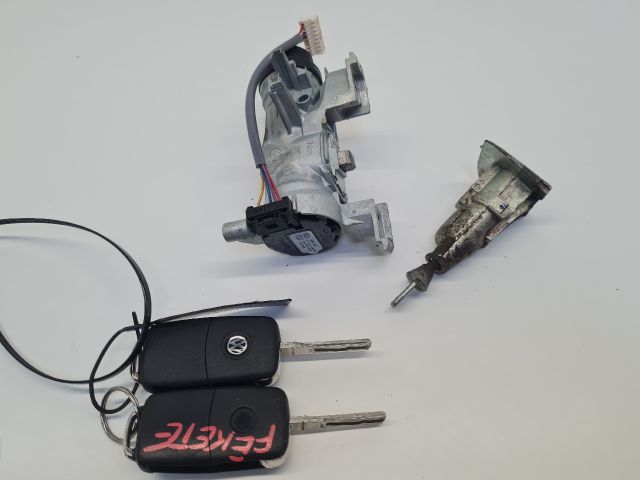 bontott VW GOLF VI Gyújtáskapcsoló Házzal