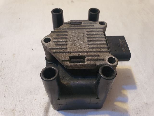 bontott VW GOLF VI Gyújtótrafó