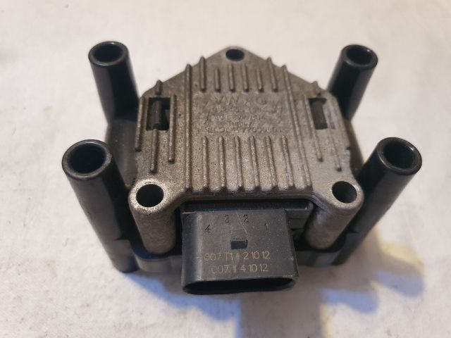 bontott VW GOLF VI Gyújtótrafó