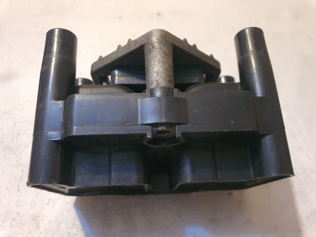 bontott VW GOLF VI Gyújtótrafó