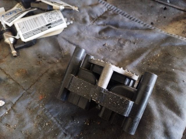 bontott VW GOLF VI Gyújtótrafó