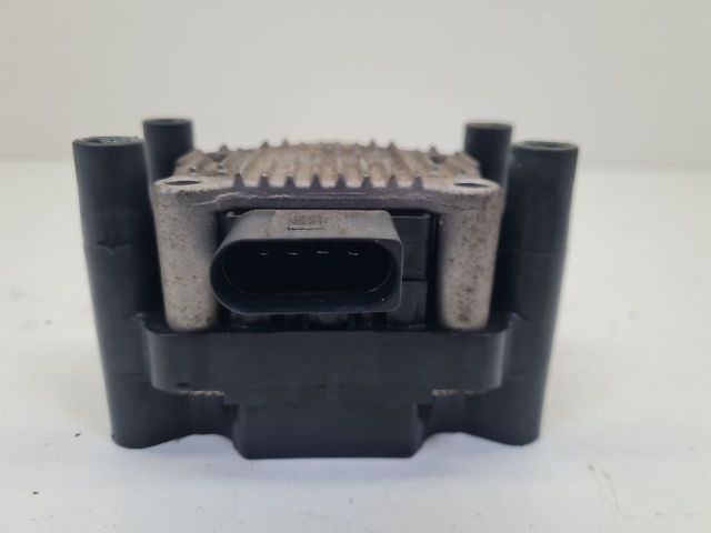 bontott VW GOLF VI Gyújtótrafó