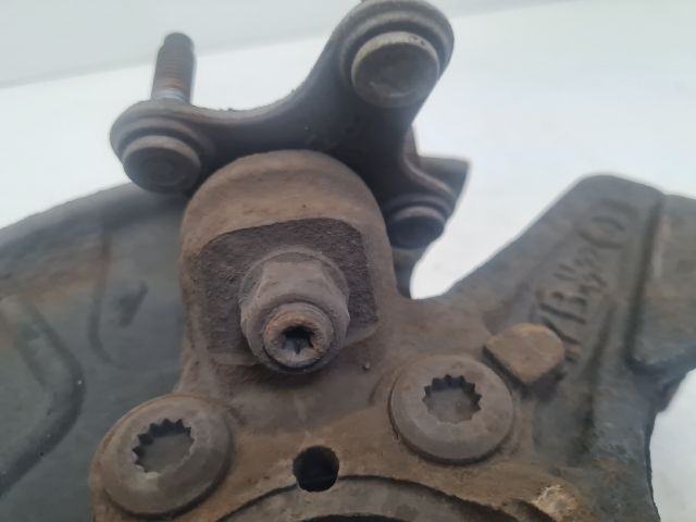 bontott VW GOLF VI Jobb első Csonkállvány Kerékaggyal