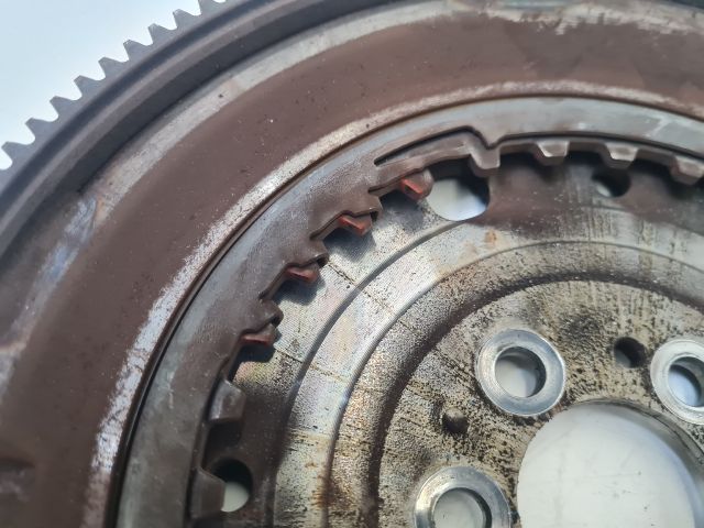 bontott VW GOLF VI Kettős tömegű Lendkerék