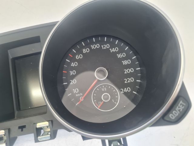 bontott VW GOLF VI Kilométeróra