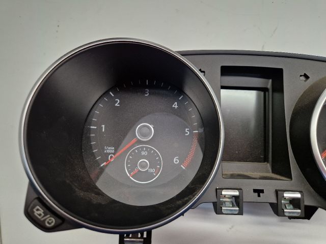 bontott VW GOLF VI Kilométeróra