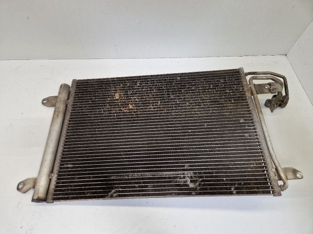 bontott VW GOLF VI Klímahűtő Radiátor