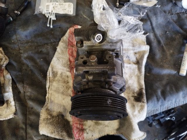 bontott VW GOLF VI Klímakompresszor