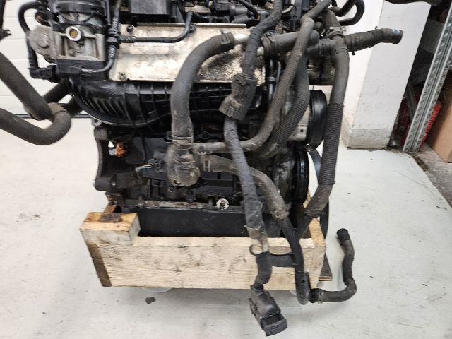 bontott VW GOLF VI Komplett Motor (Segédberendezésekkel)