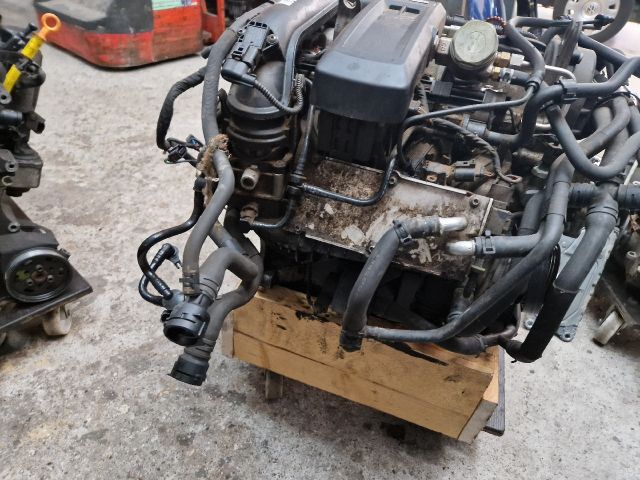 bontott VW GOLF VI Komplett Motor (Segédberendezésekkel)