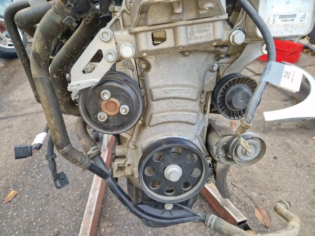 bontott VW GOLF VI Komplett Motor (Segédberendezésekkel)