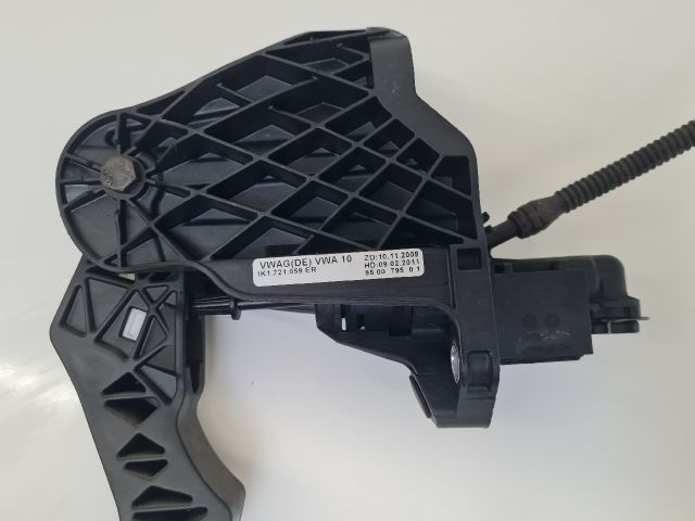 bontott VW GOLF VI Kuplung Pedál