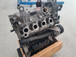 bontott VW GOLF VI Motor (Fűzött blokk hengerfejjel)