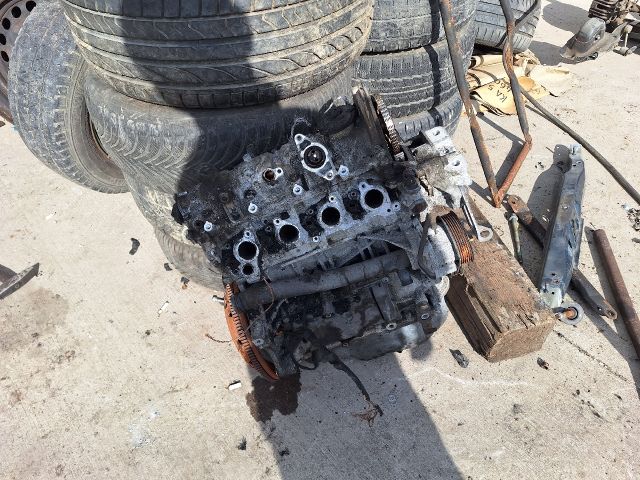 bontott VW GOLF VI Motor (Fűzött blokk hengerfejjel)