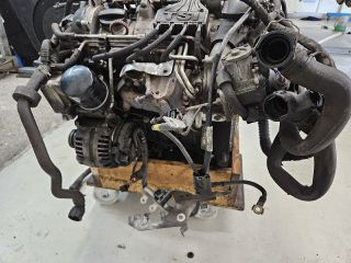 bontott VW GOLF VI Motor (Fűzött blokk hengerfejjel)