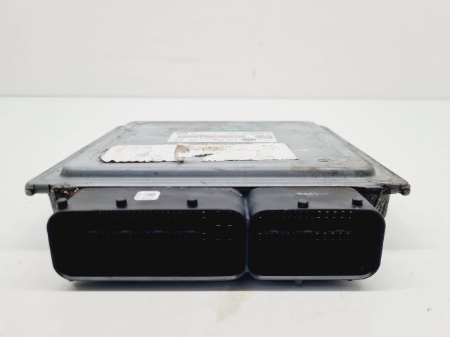 bontott VW GOLF VI Motorvezérlő