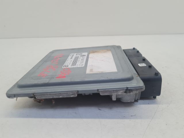 bontott VW GOLF VI Motorvezérlő