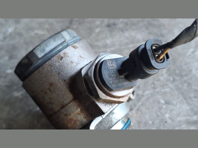 bontott VW GOLF VI Nagynyomású Szivattyú