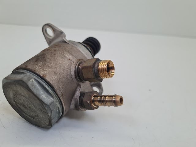 bontott VW GOLF VI Nagynyomású Szivattyú