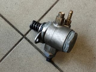bontott VW GOLF VI Nagynyomású Szivattyú