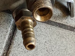 bontott VW GOLF VI Nagynyomású Szivattyú