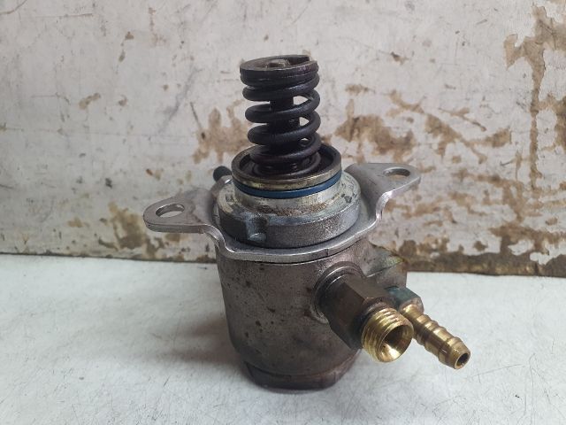 bontott VW GOLF VI Nagynyomású Szivattyú