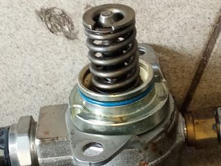 bontott VW GOLF VI Nagynyomású Szivattyú