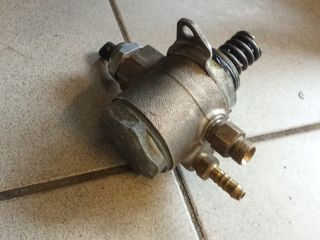bontott VW GOLF VI Nagynyomású Szivattyú