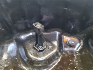 bontott VW GOLF VI Olajteknő