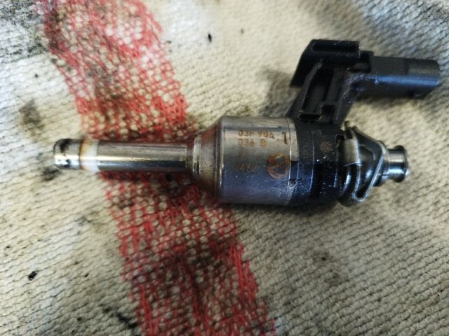 bontott VW GOLF VI Porlasztó (1 db)