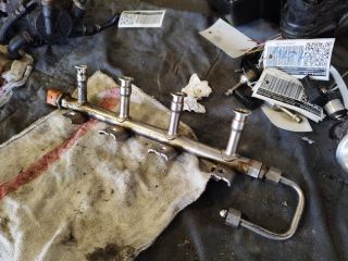 bontott VW GOLF VI Porlasztó Sor / Híd