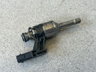 bontott VW GOLF VI Porlasztó Sor / Híd