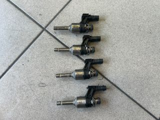 bontott VW GOLF VI Porlasztó Sor / Híd