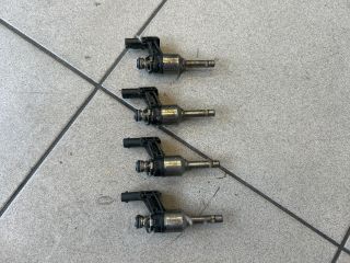 bontott VW GOLF VI Porlasztó Sor / Híd