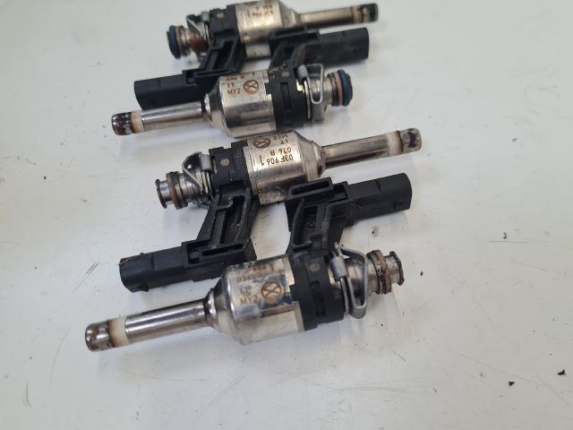 bontott VW GOLF VI Porlasztó Sor / Híd