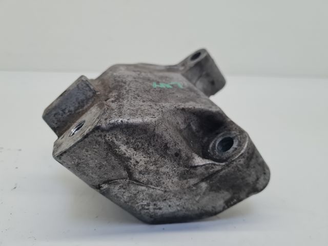 bontott VW GOLF VI Váltó Tartó Bak (Pozíciófüggetlen)